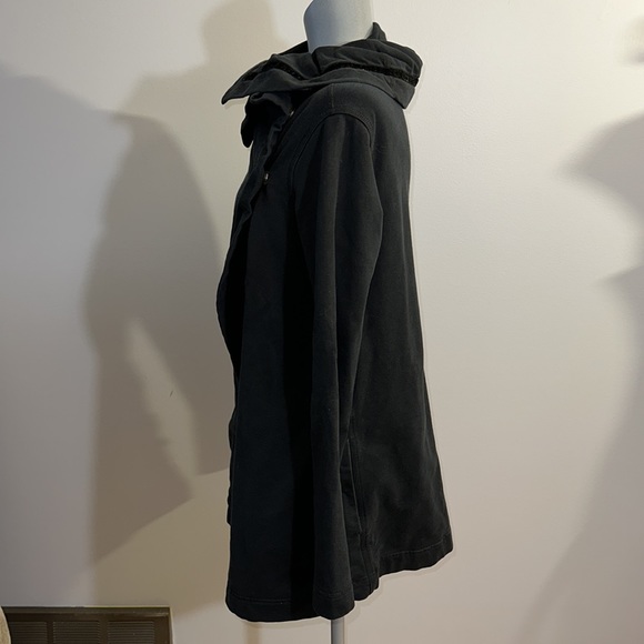 Lululemon Savasana Wrap - Picture 10 of 15